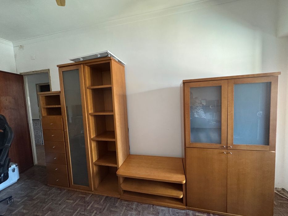Movel de Sala em Cerejeira em muito bom estado