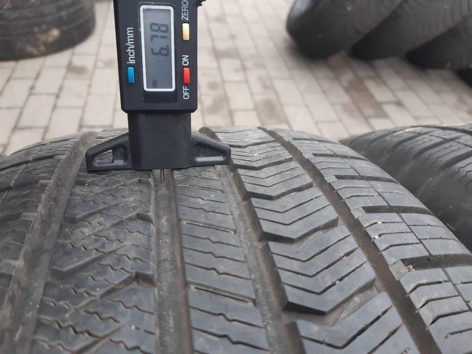 4x Opony 235 55 R 17 Vredestein Quatrac5 4szt Jak NOWE