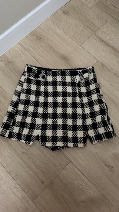 Юбка шорти від zara 10 р