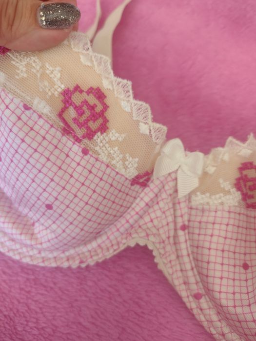 Biustonosz push up NESSA roz.70 E