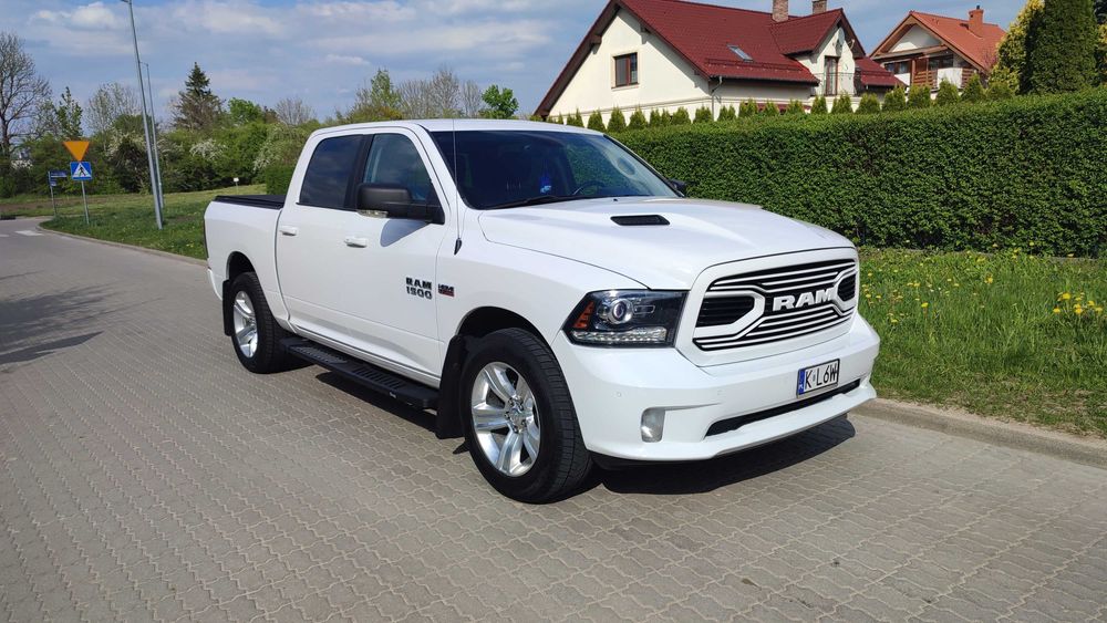 RAM 1500 5.7 HEMI Skrzynia 8HP 2018r Możliwa ZAMIANA na Kamper, Auto, Moto