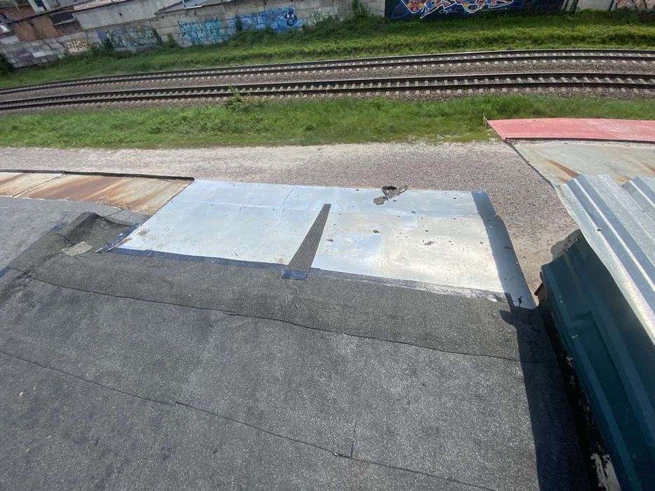 Продам большой гараж 10,2м на 3,3м  ГК Самара ул. Малинская  22 новобеличи метро Академгородок