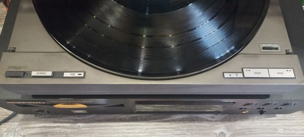 Technics   SL - 7