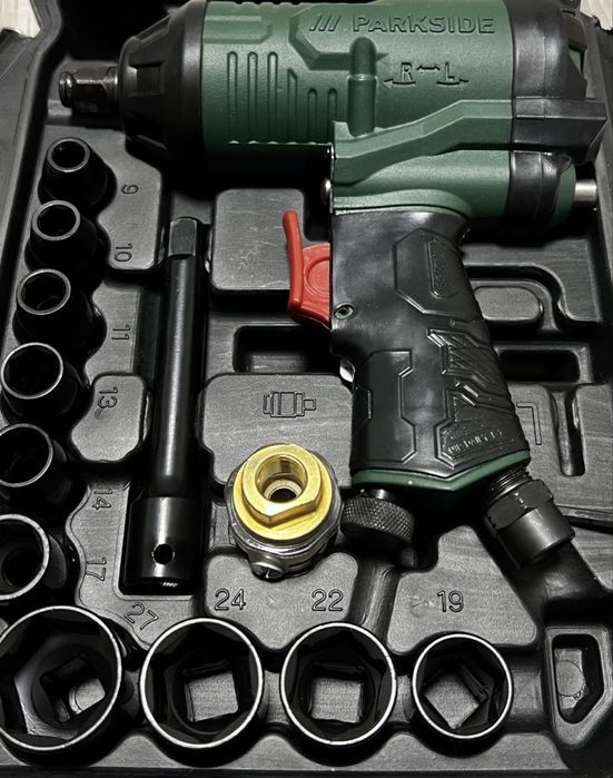 Пневмогайковерт ударний Parkside PDSS 310 з головками Німетчина/імпакт