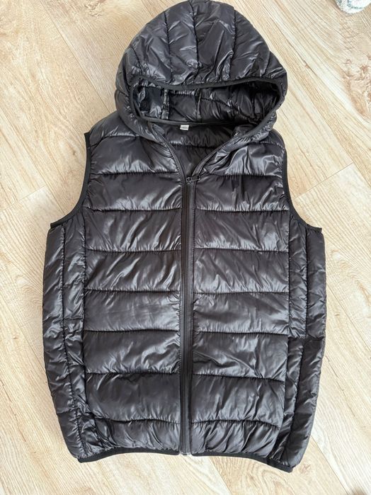 Продам жилетку 160р.