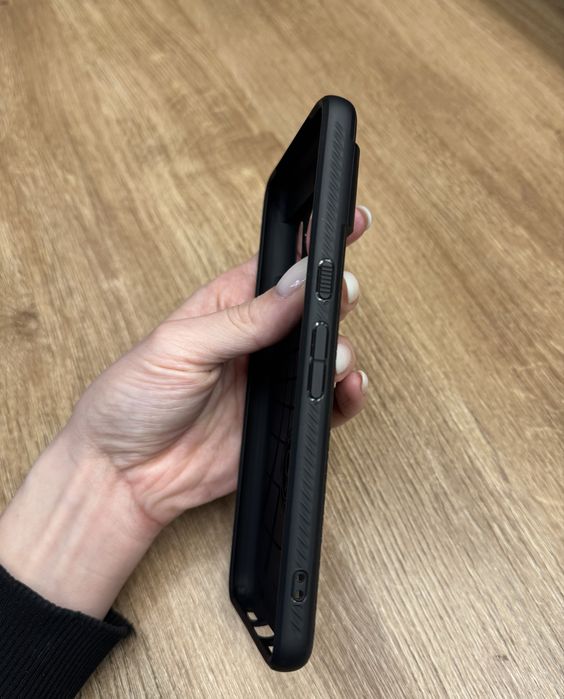 Чохол Spigen на Google Pixel 8 Pro / Гугл Піксель 8 Про