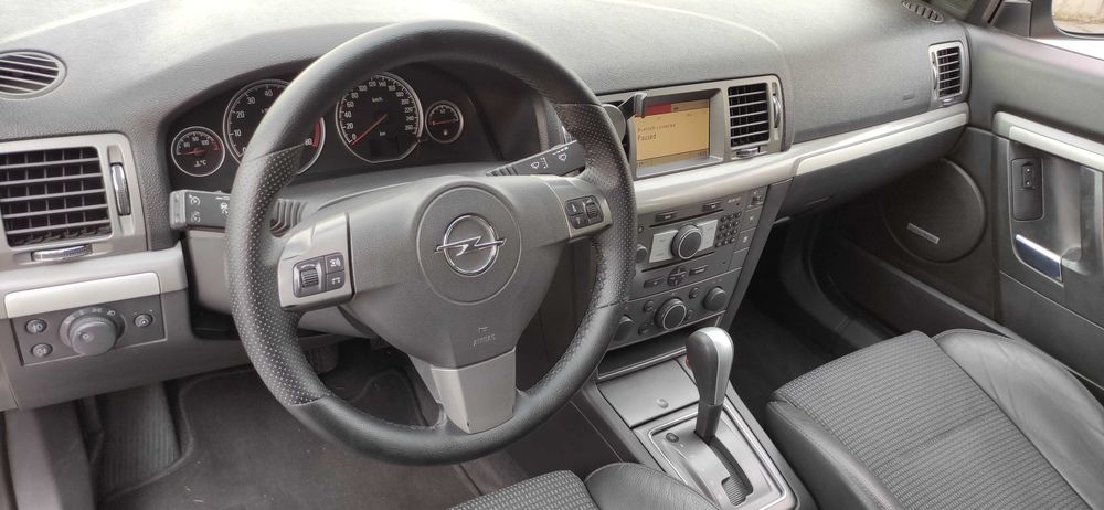 Опель Вектра С рестайл