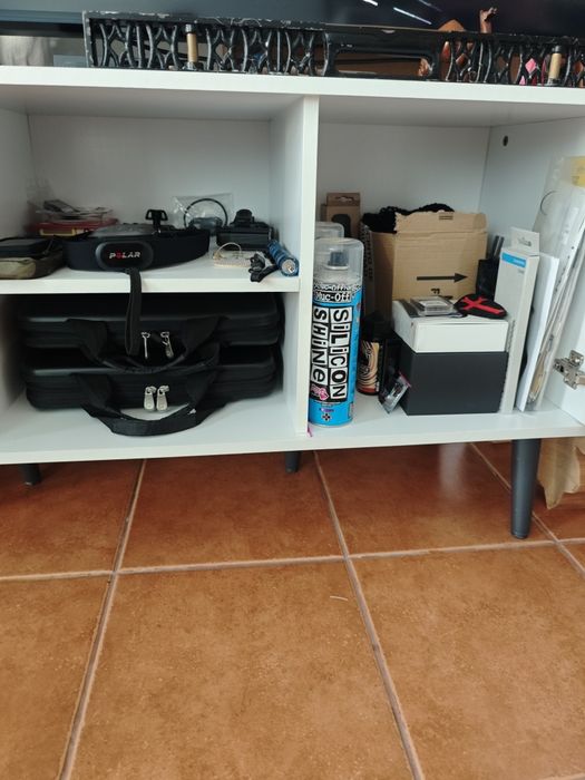 Móvel TV 1.20M branco com 2 portas