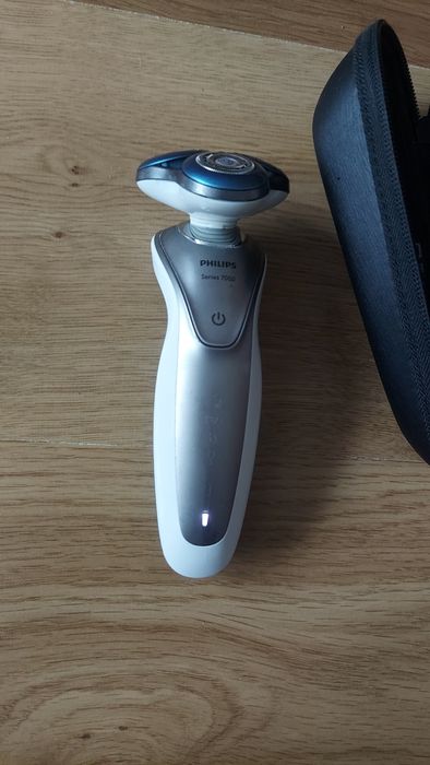 Golarka philips series 7000