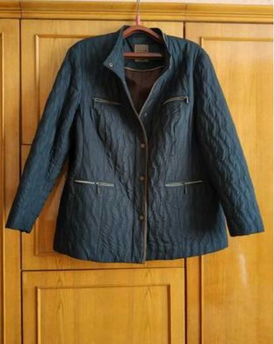 Жіноча демисезонна куртка 52-54р