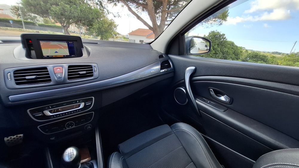 Renault megane coupe gt-line