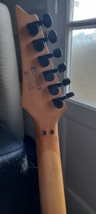 Ibanez rg 270 gio guitarra elétrica
