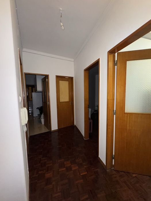 Aluga-se quarto 430€