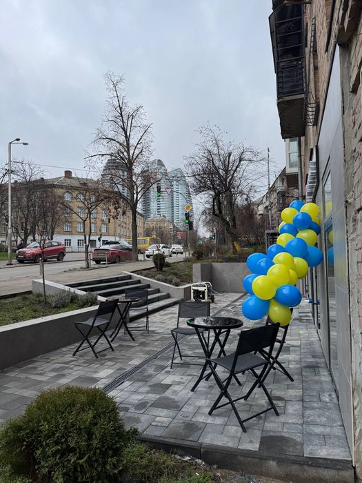 Продається орендний бізнес, 25м2, фасад, Джона Маккейна 25/28, Печерсь