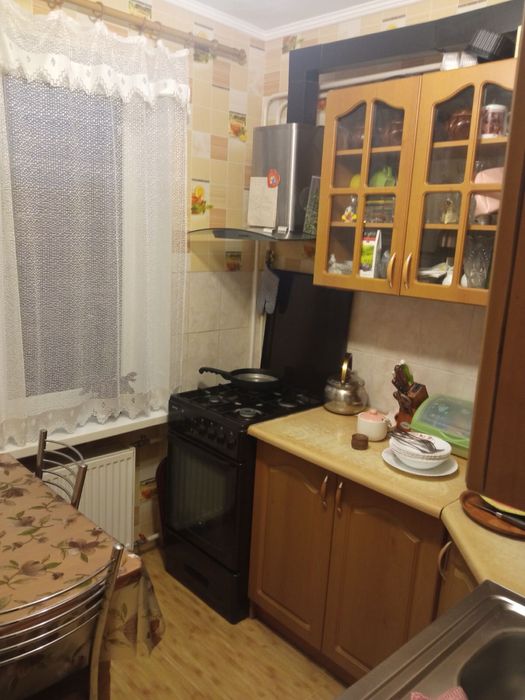 Здається 1 кімнатна квартира в оренду