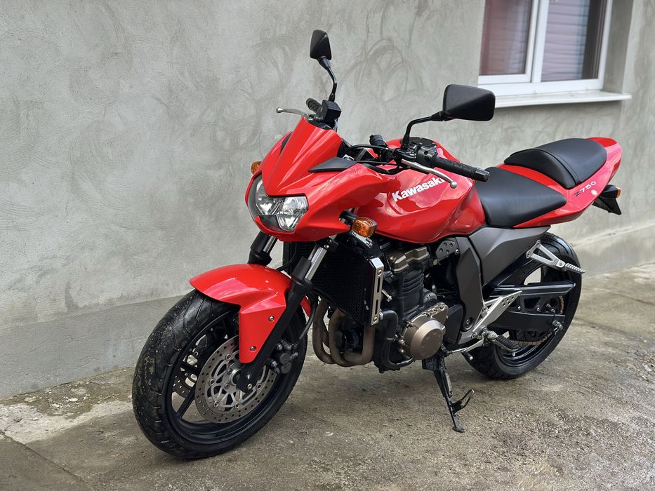 Продається Kawasaki ZR 750