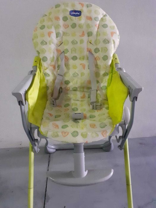 Cadeira de refeição de bébé da Chicco