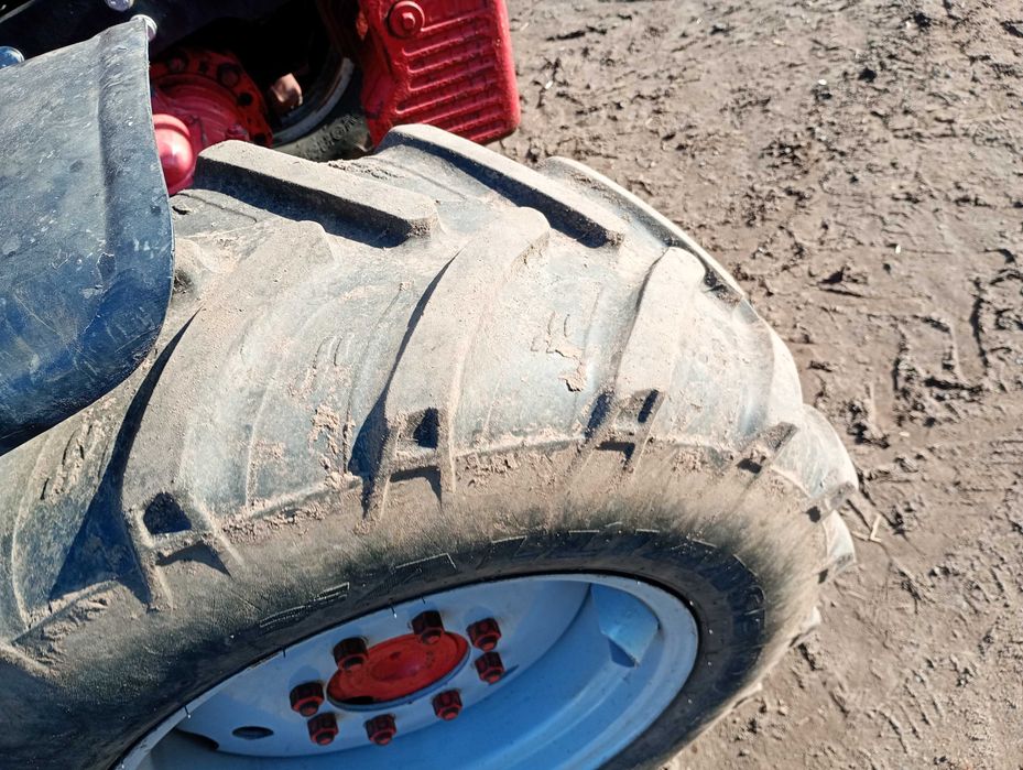 Opony 320/70/ R20