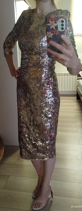 Złota sukienka MIDI cekinowa wyszywana