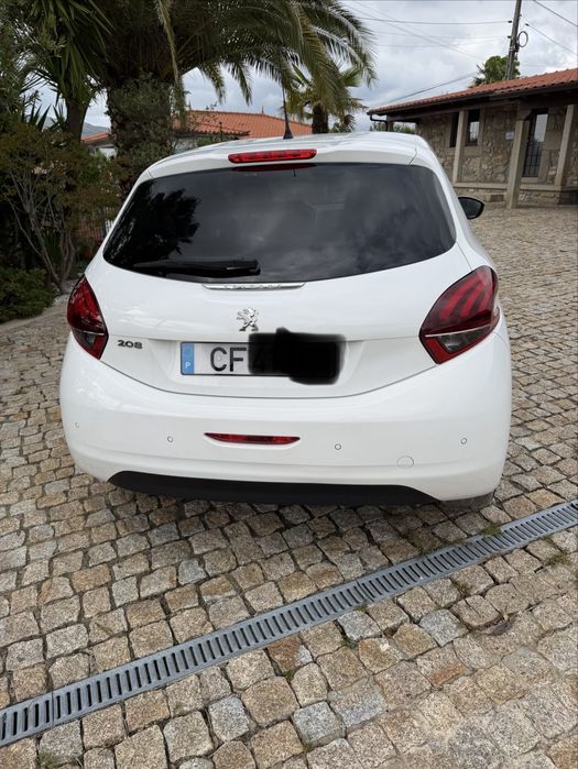 Peugeot 208 1.2 Gasolina