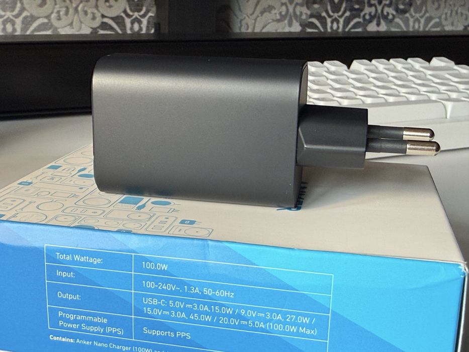 Зарядний пристрій Anker Nano 100W GaN з кабелем USB-C