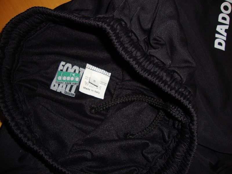 Calções futebol Diadora NOVOS