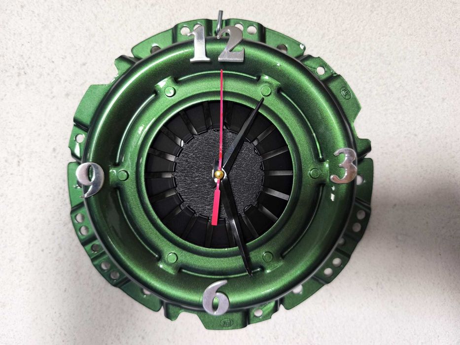 Relógio Artesanal com Disco de Embraiagem