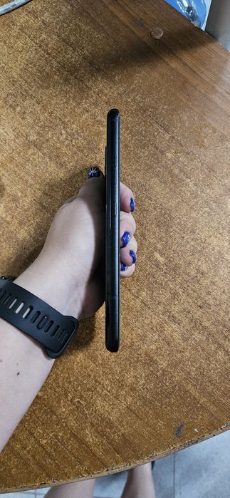 LG V60 ThinQ 5G (L-51A)
