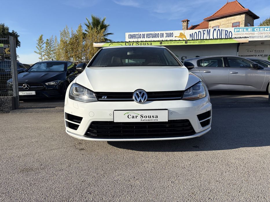 Volkswagen Golf R