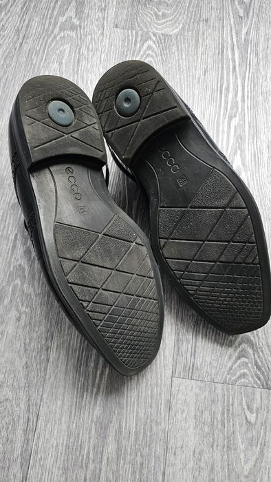 Продам туфли ecco