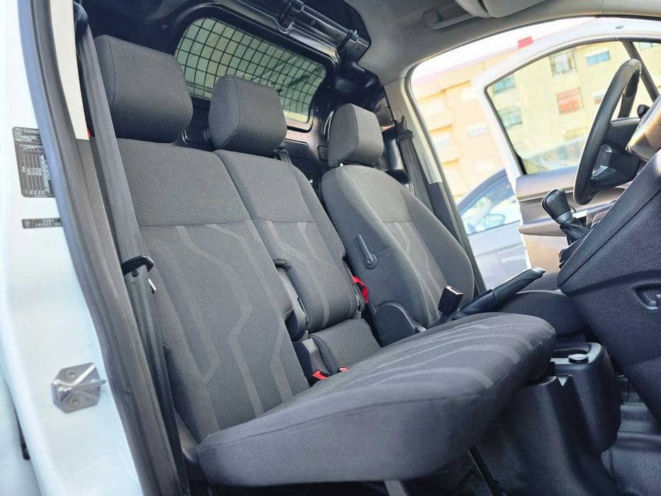FORD TRANSIT CONNECT L1 1.6TDCI 95CV 3LUGARES "IVA DEDUTÍVEL"
