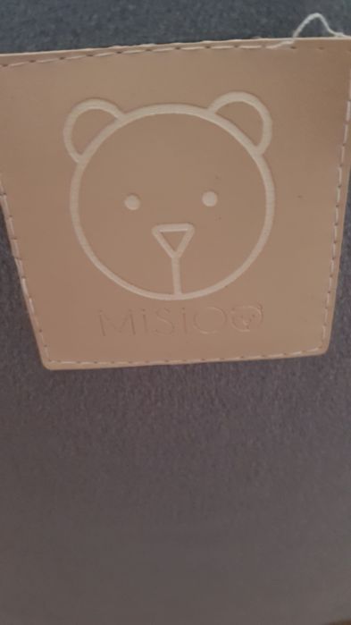 Suchy basen z kulkami