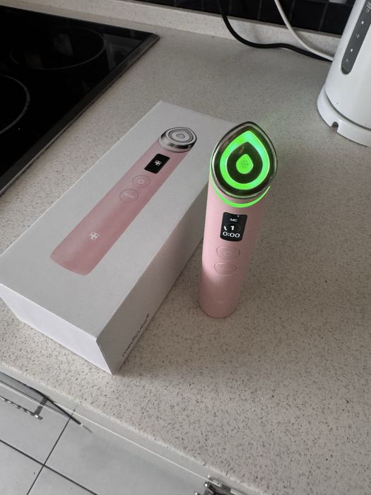 Medicube AGE-R Booster Pro