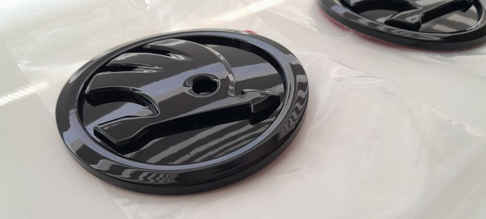 Czarne Logo 90mm