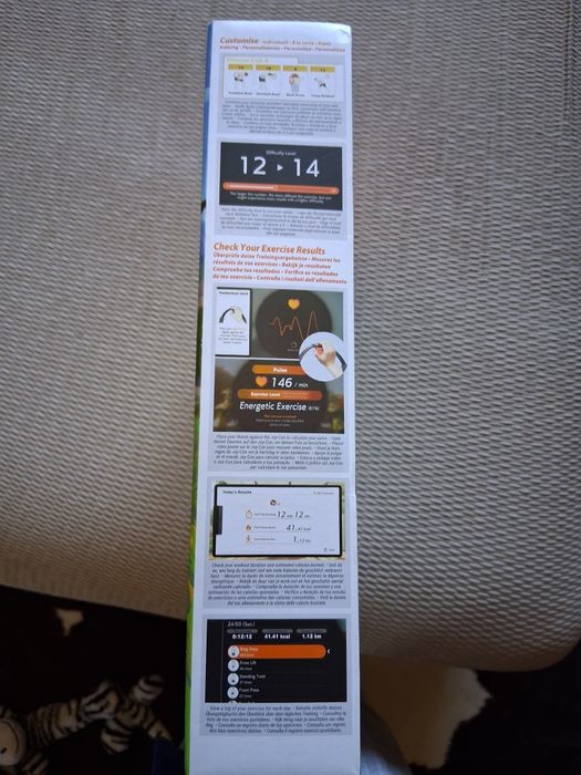 Usado apenas 1 vez, estado impecável.
Inclui Ring-Con, fita da perna e caixa original.
Preço 45€
