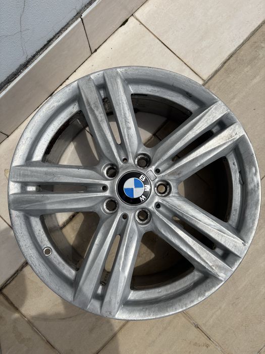Jantes 18 5x120 Original BMW 1er F20/F21 2er F22/F23 COM DOIS PNEUS HANKOOK