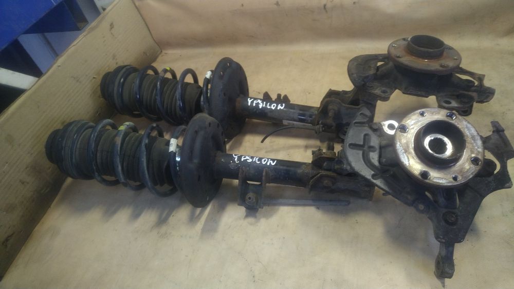 ) Lancia Ypsilon amortyzatory przód prawy lewy piasta zwrotnica