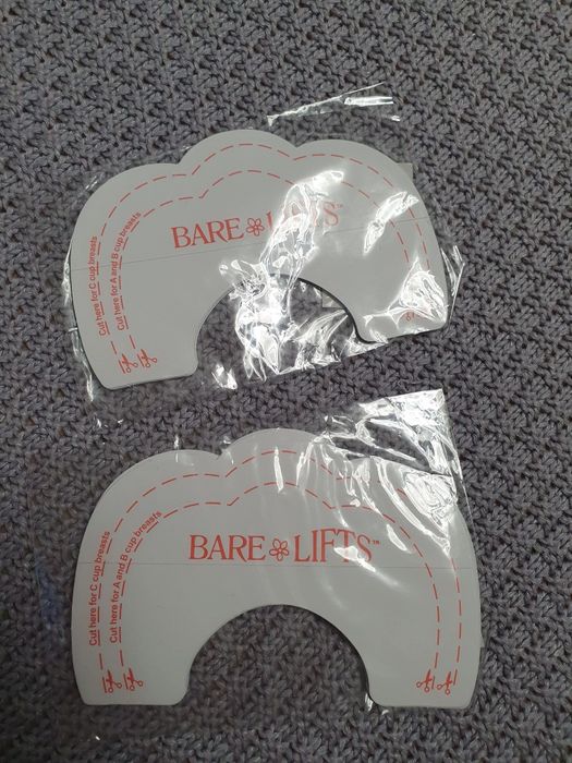 Naklejki podnoszące piersi