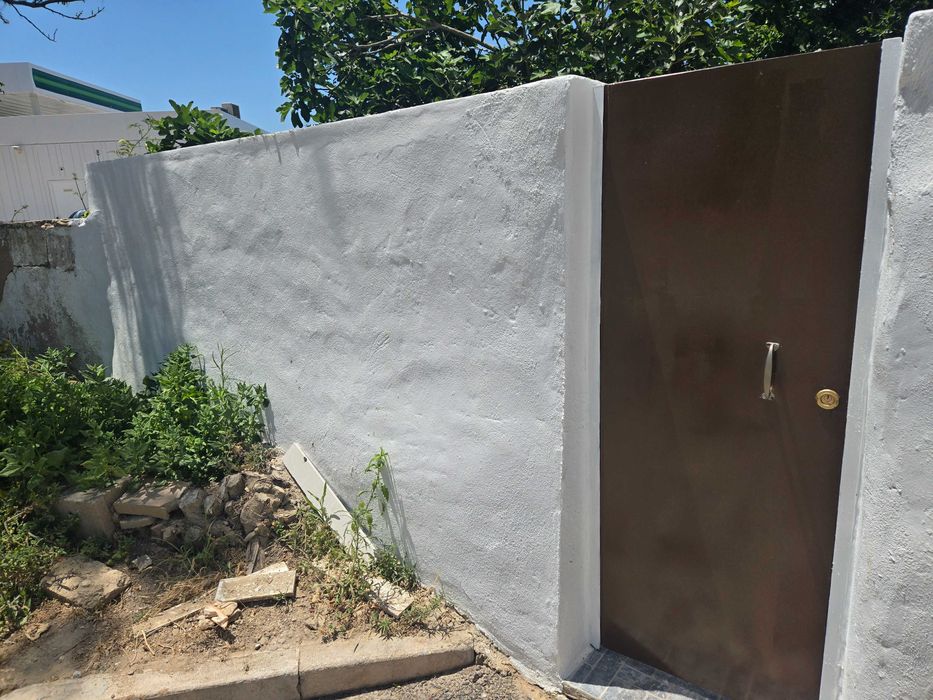 Charmosa moradia tradicional renovada em 2026 com pátio