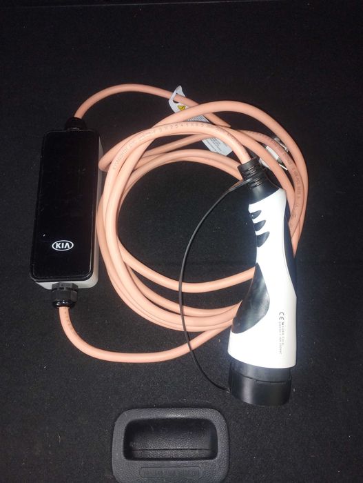 Оригінальна зарядка для Кіа Ніро, оригінальне зарядне для Kia Niro