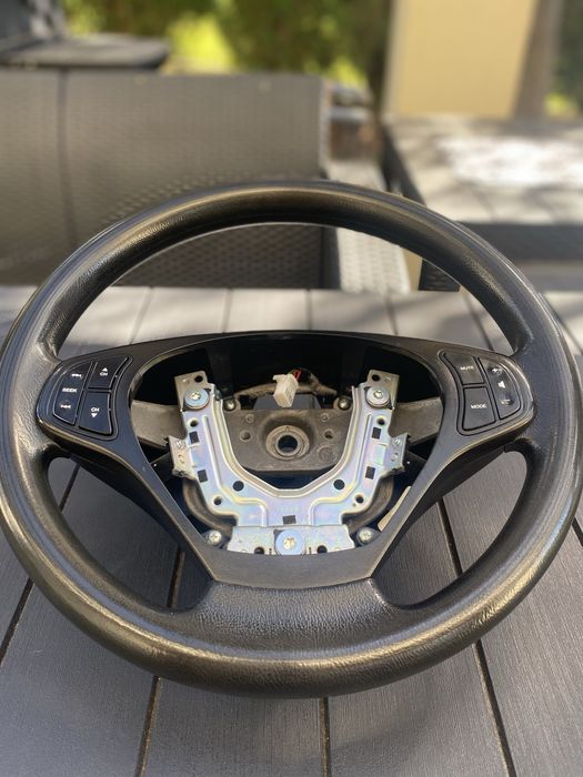 Kierownica Kia Ceed multifunkcja