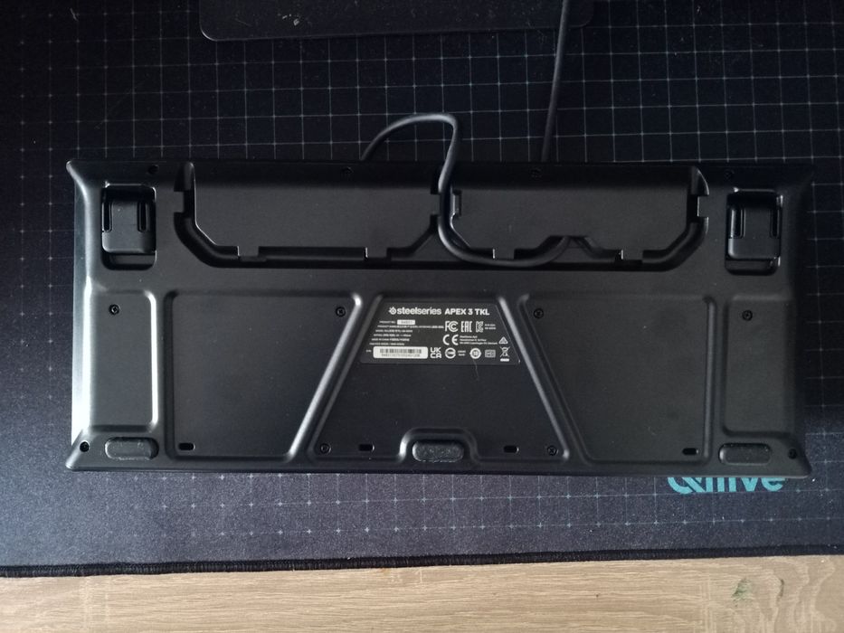 Klawiatura gamingowa Steelseries Apex 3 tkl Stan IDEALNY