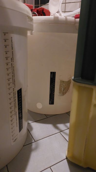 Kit Equipamento de fazer cerveja caseira (grade e garrafas incluídas)