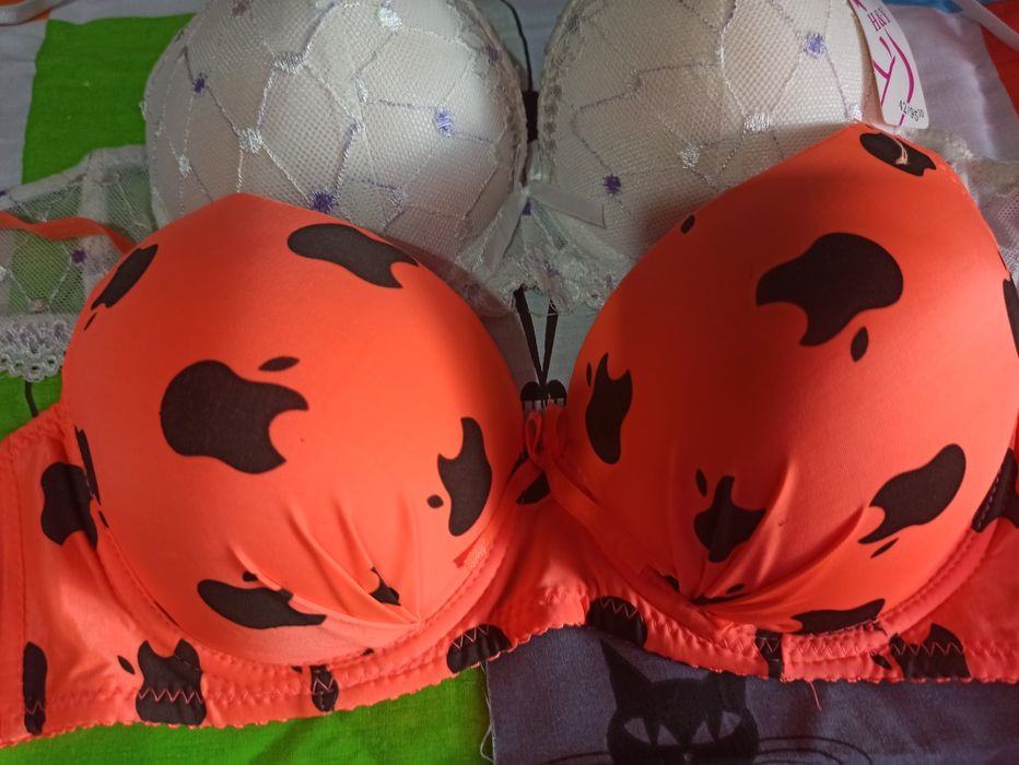 Бюстгальтер с пуш - ап.