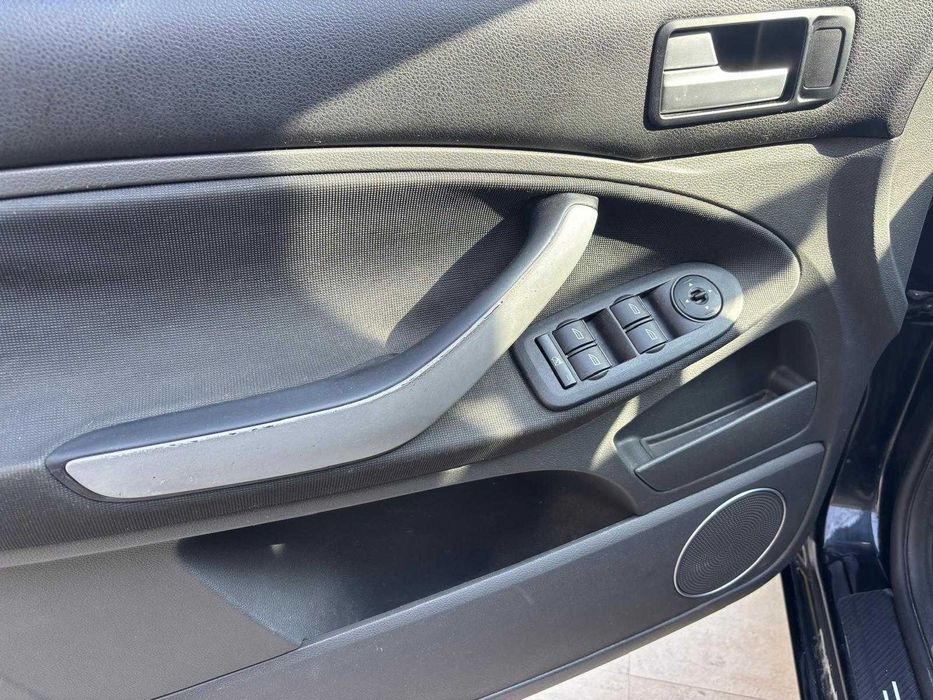 Ford C-Max — fotografia 8