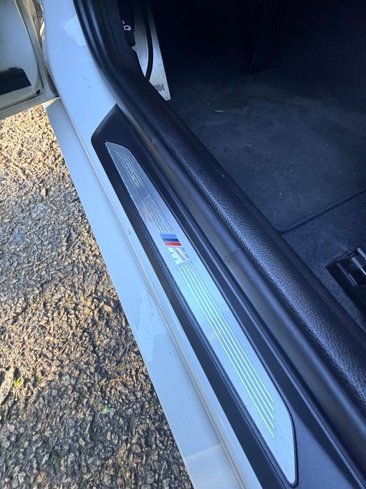 BMW 120d  M/Teto Abrir/139 mil kms/Full Extras/Garantia