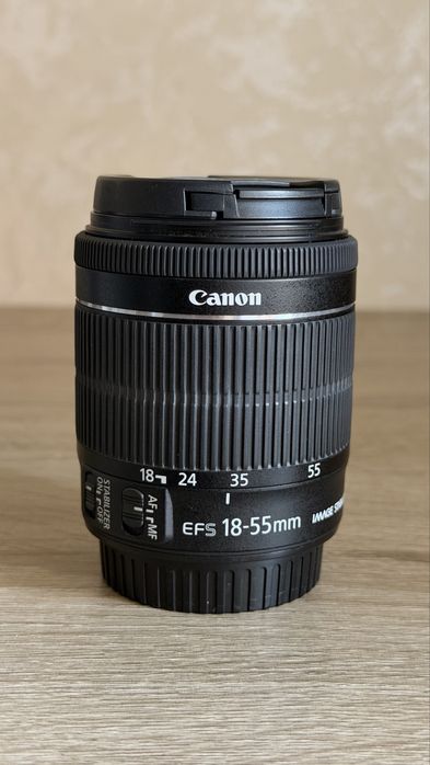 Canon EF-S 18-55mm f/3.5-5.6 IS STM