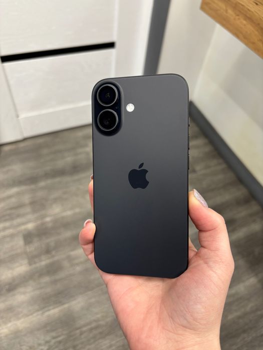 iPhone 16 128 GB