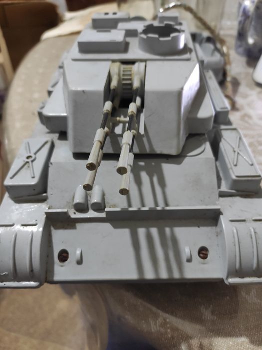 Игрушка СССР зенитная самоходная установка Шилка