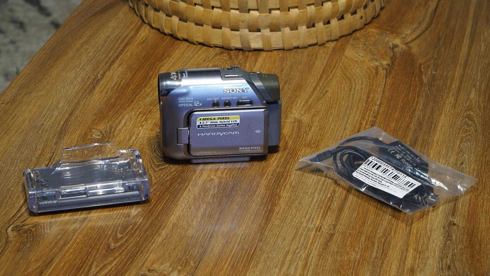 Kamera Sony DCR-HC39E MiniDV NightShot Retro Sprawna Nowa bateria